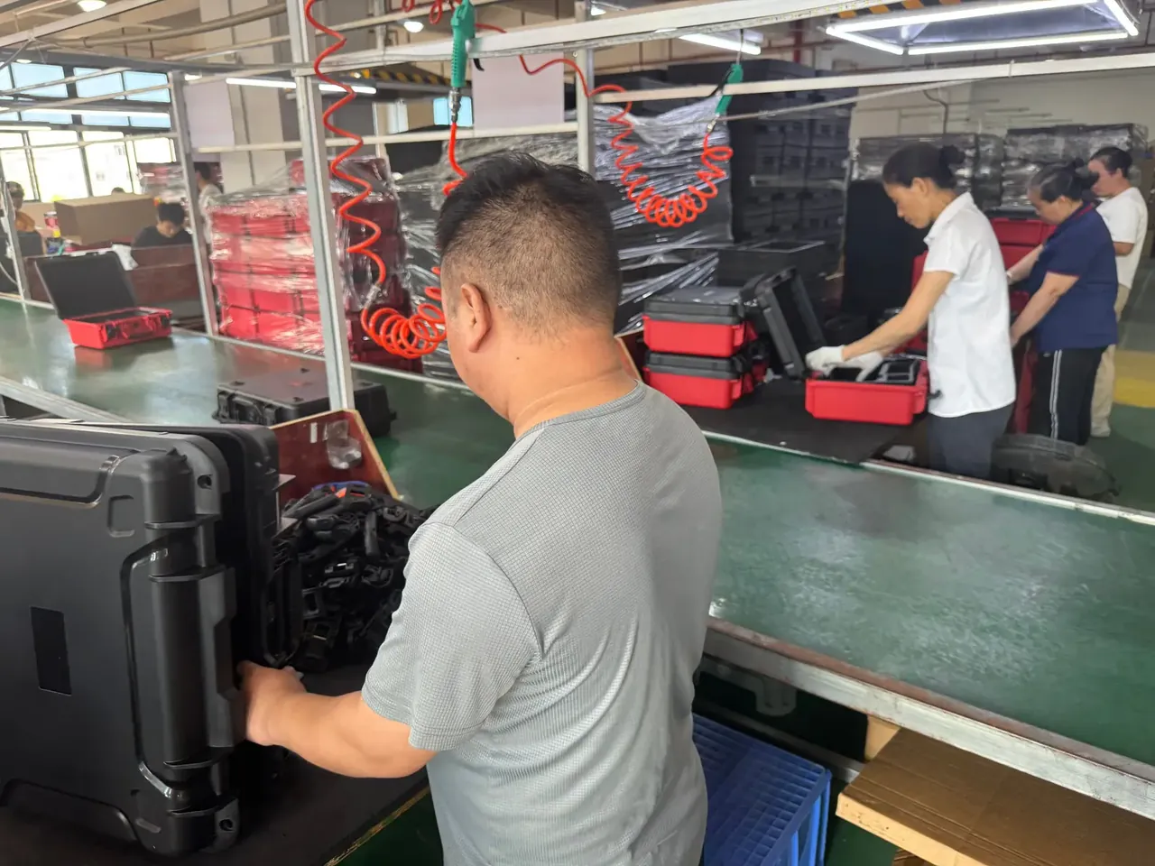Case Mould Care: Three Wear Lines and Four Daily Numbers