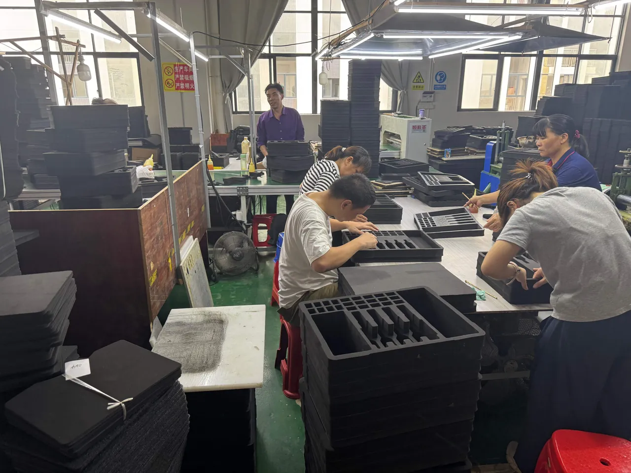 A Scoring System for Delivery and Quality - manufacturing and testing scene