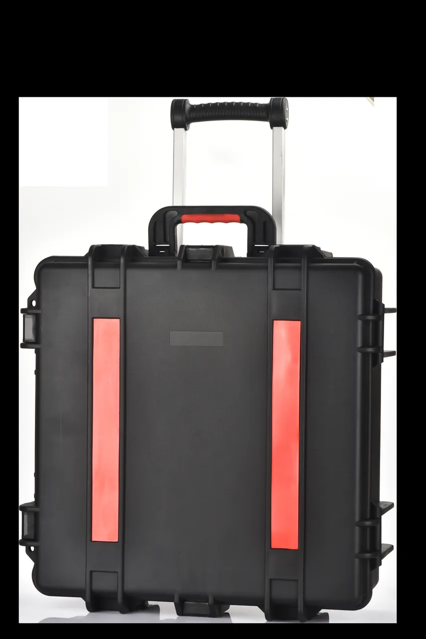 Key Points for Negotiating After-Sales Terms - product detail close-up