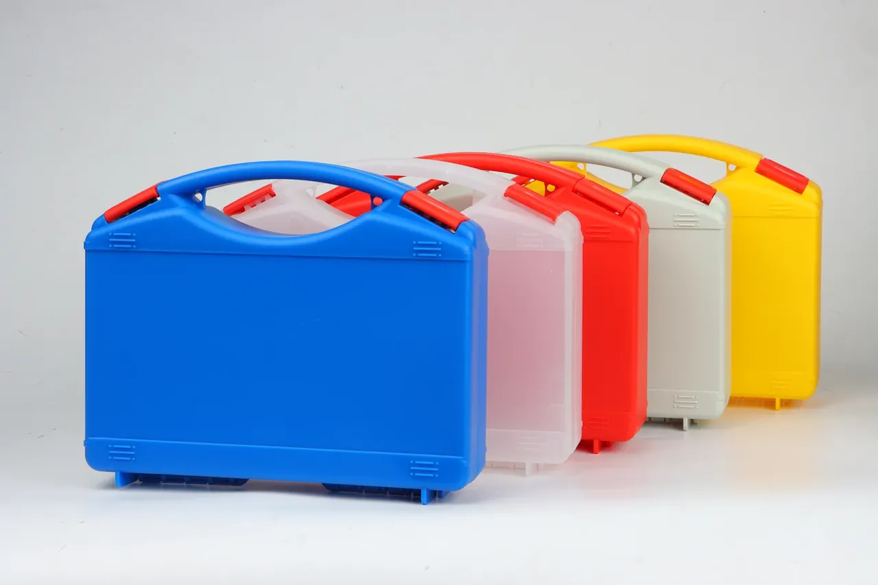 Colored Protective Case at -25 C: Load to Wall Thickness