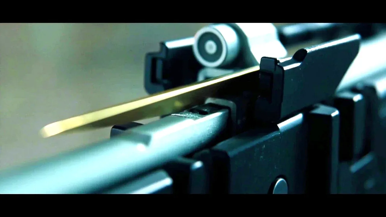 Close-up of a rotor arm resting on a case edge instead of its slot