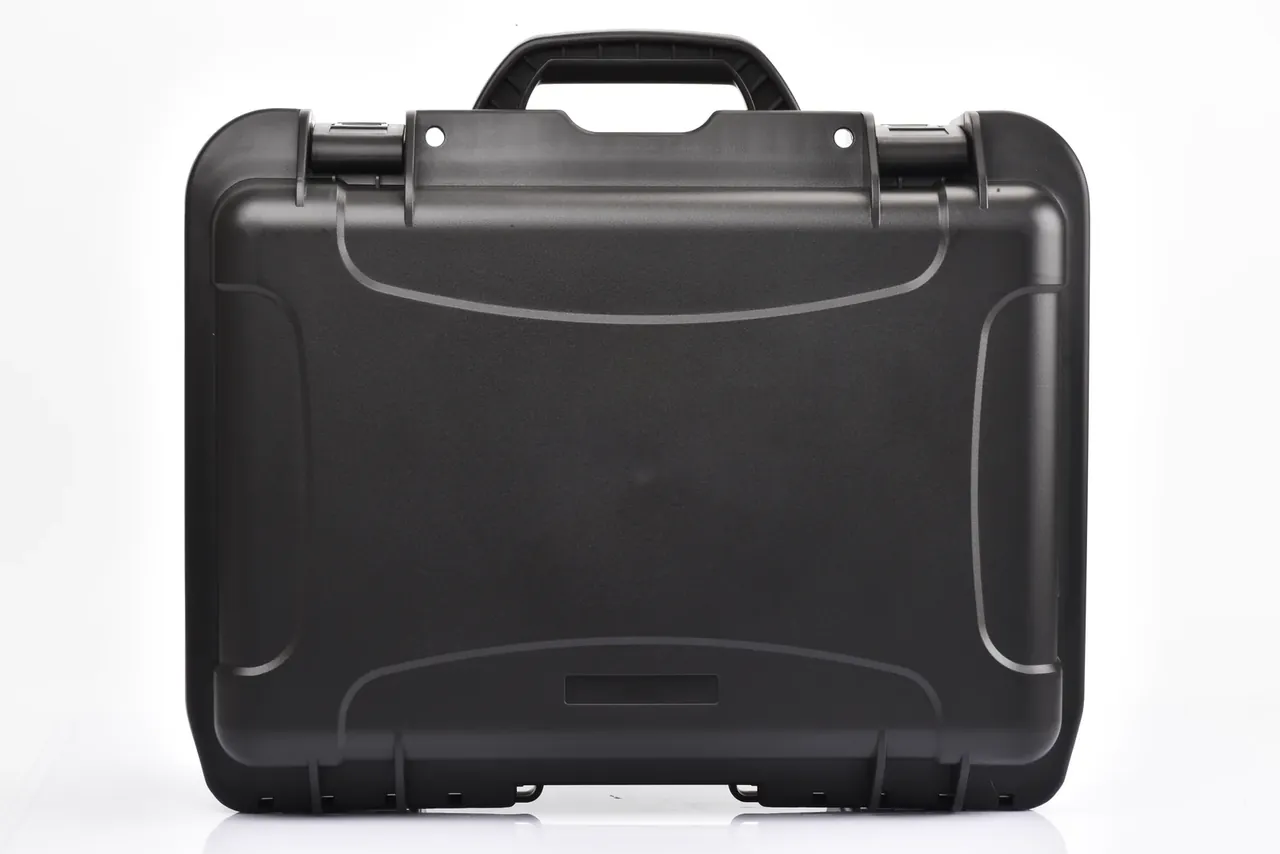 Emergency Supply Case in Three Stages: Depot, Transit and Field