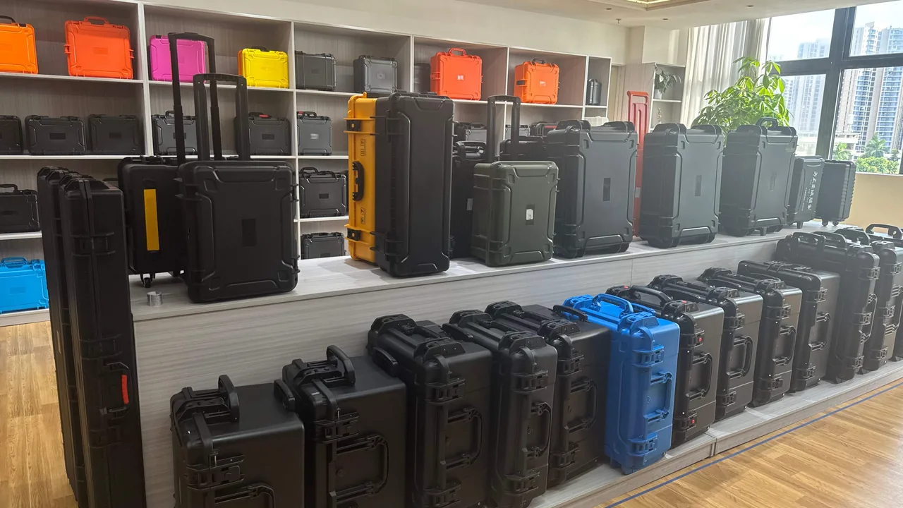 Forensic Lab Cases: Storage & Transport Protection for Sampling Tools & Evidence Containers