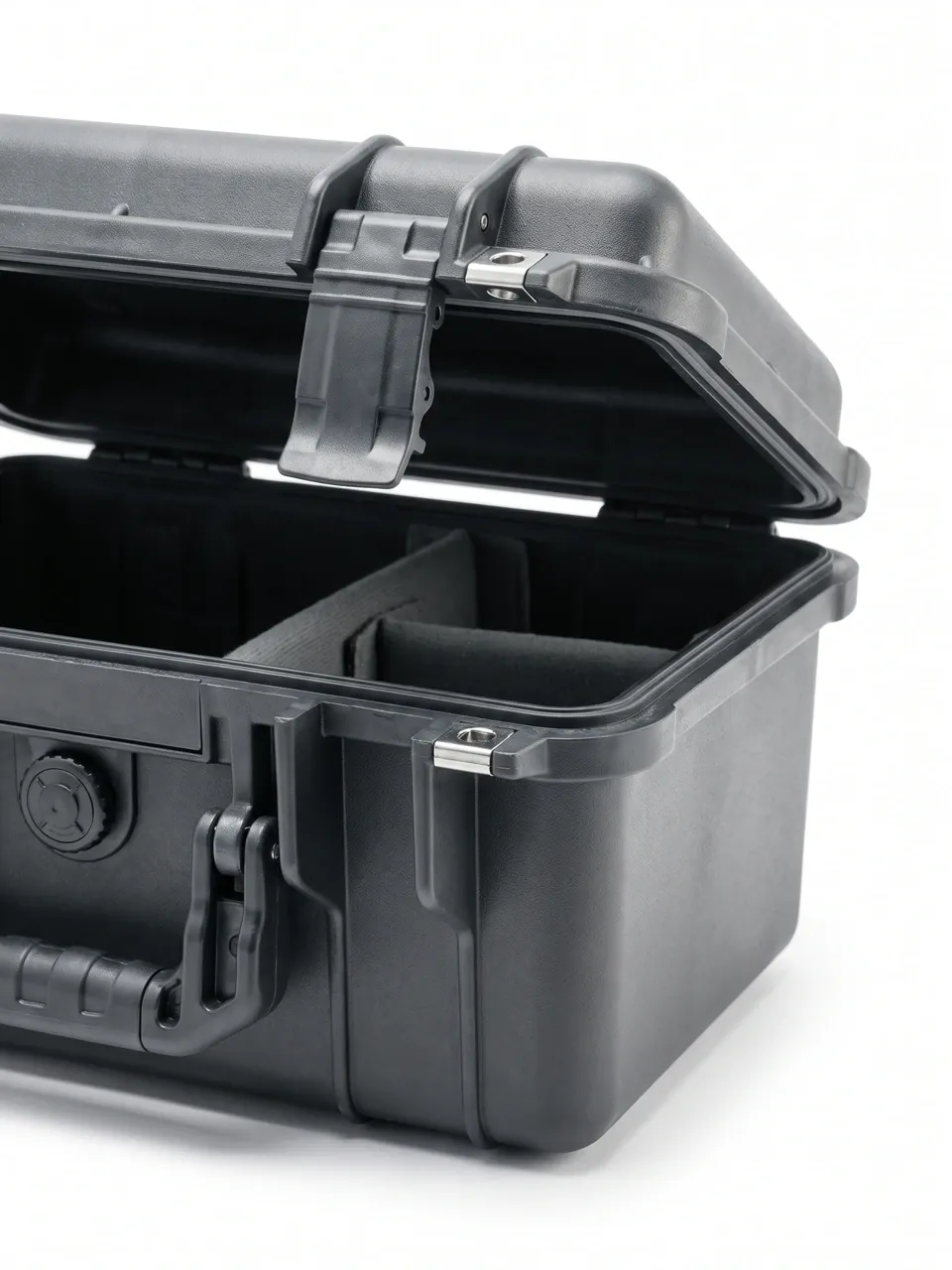 Case structure: shell, insert and closure parts