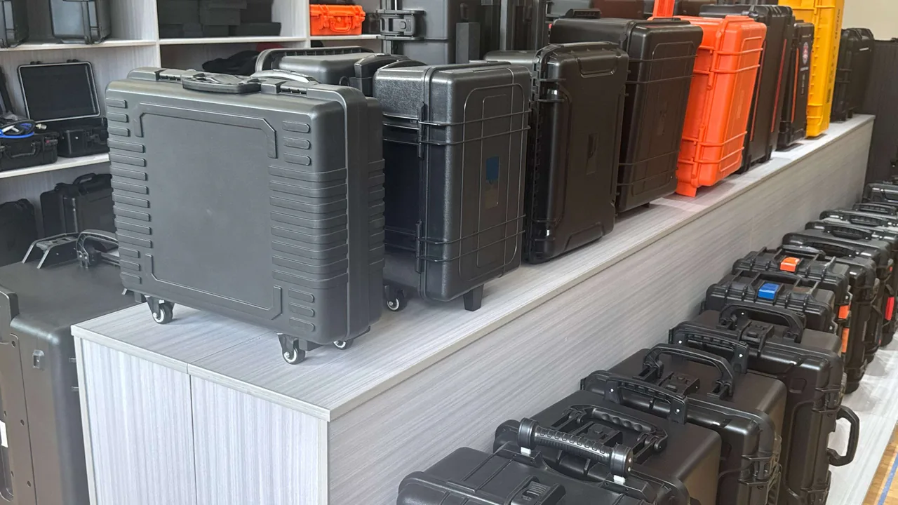 Optometry Equipment Cases: Transport Protection for Refractors and Trial Lens Sets