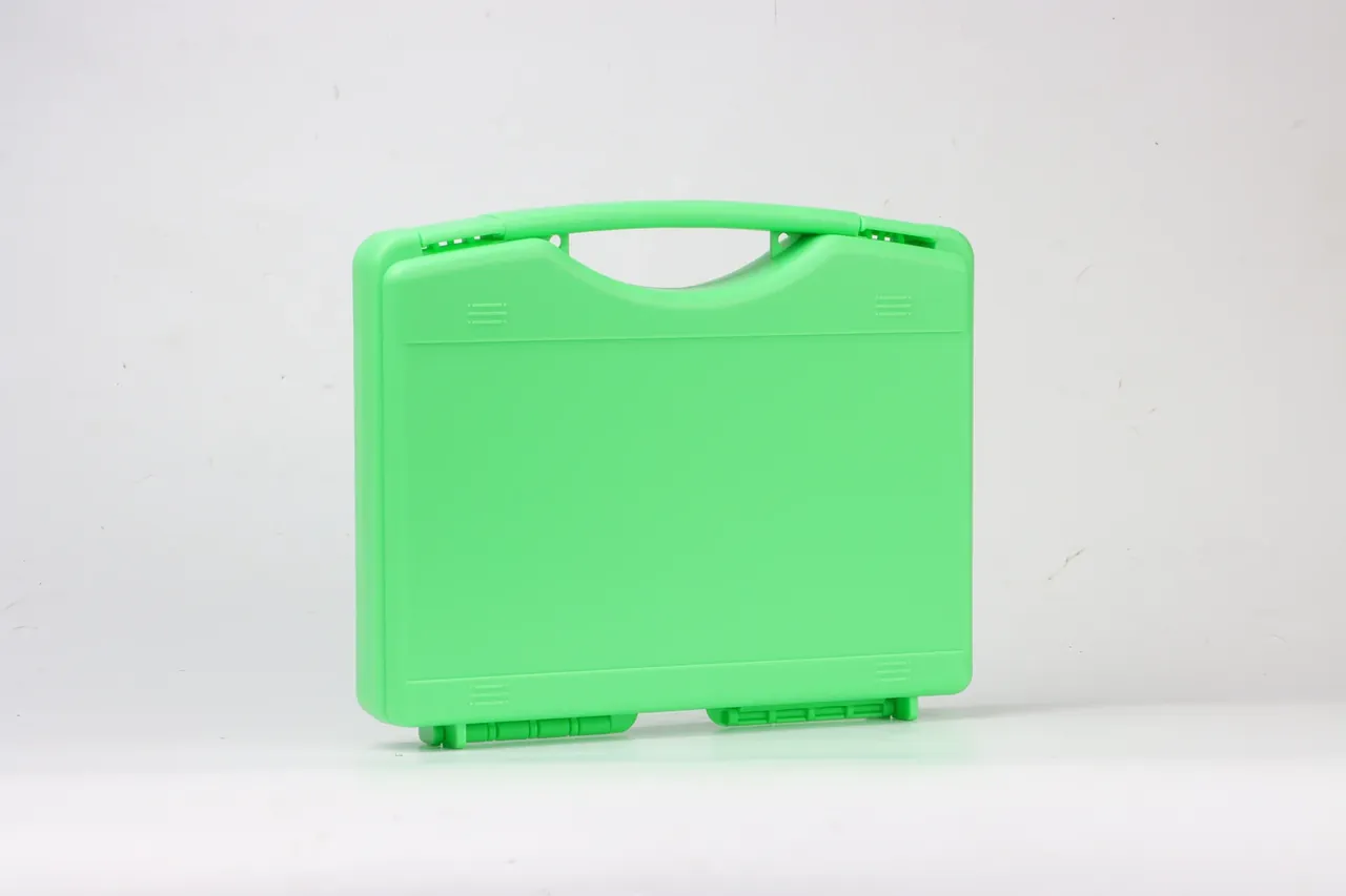One-Way Packaging vs Returnable Cases: The Cost Math
