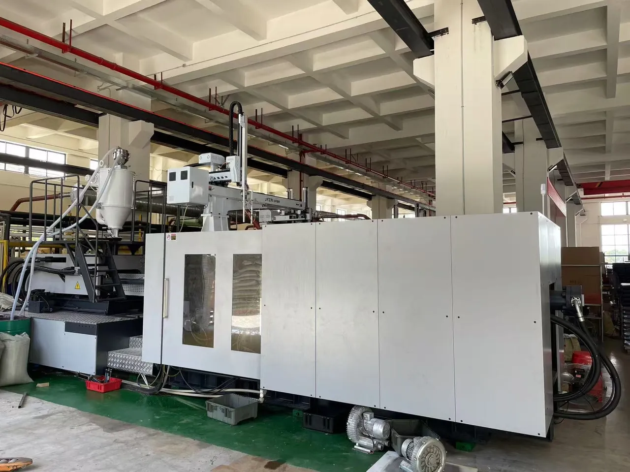 How Many Hours of Salt Spray Testing Does a Protective Case Need - manufacturing and testing scene