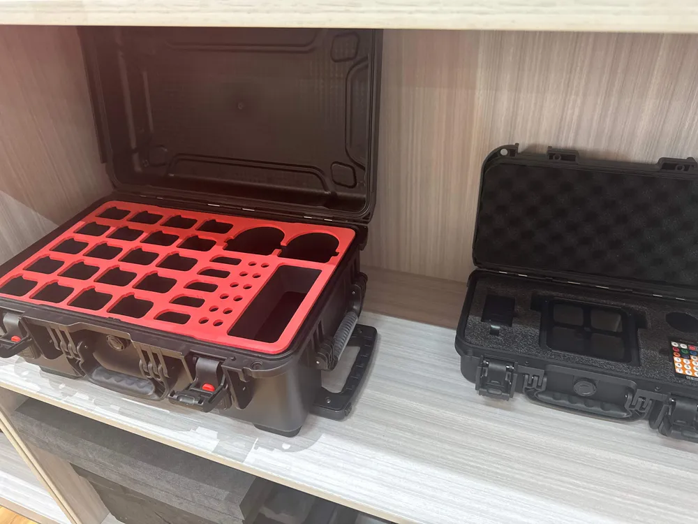 Protective case interior arranged for instruments Protective case interior arranged for instruments