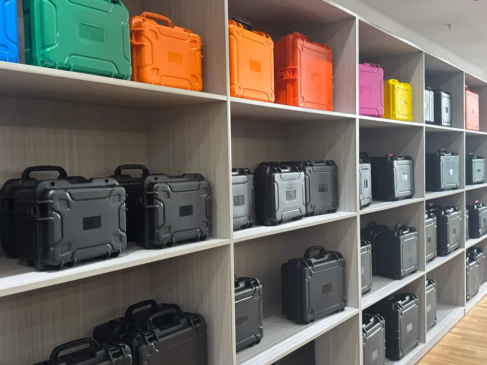 Multi-purpose outdoor protective case for field work