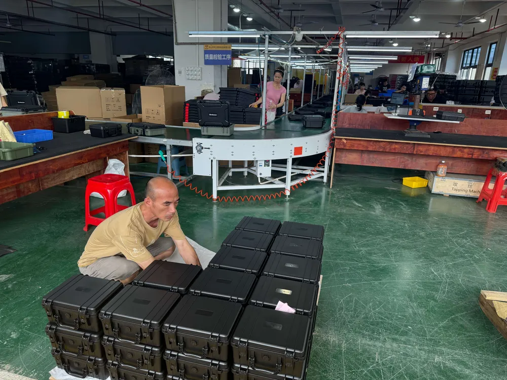 Box assembly and processing operations