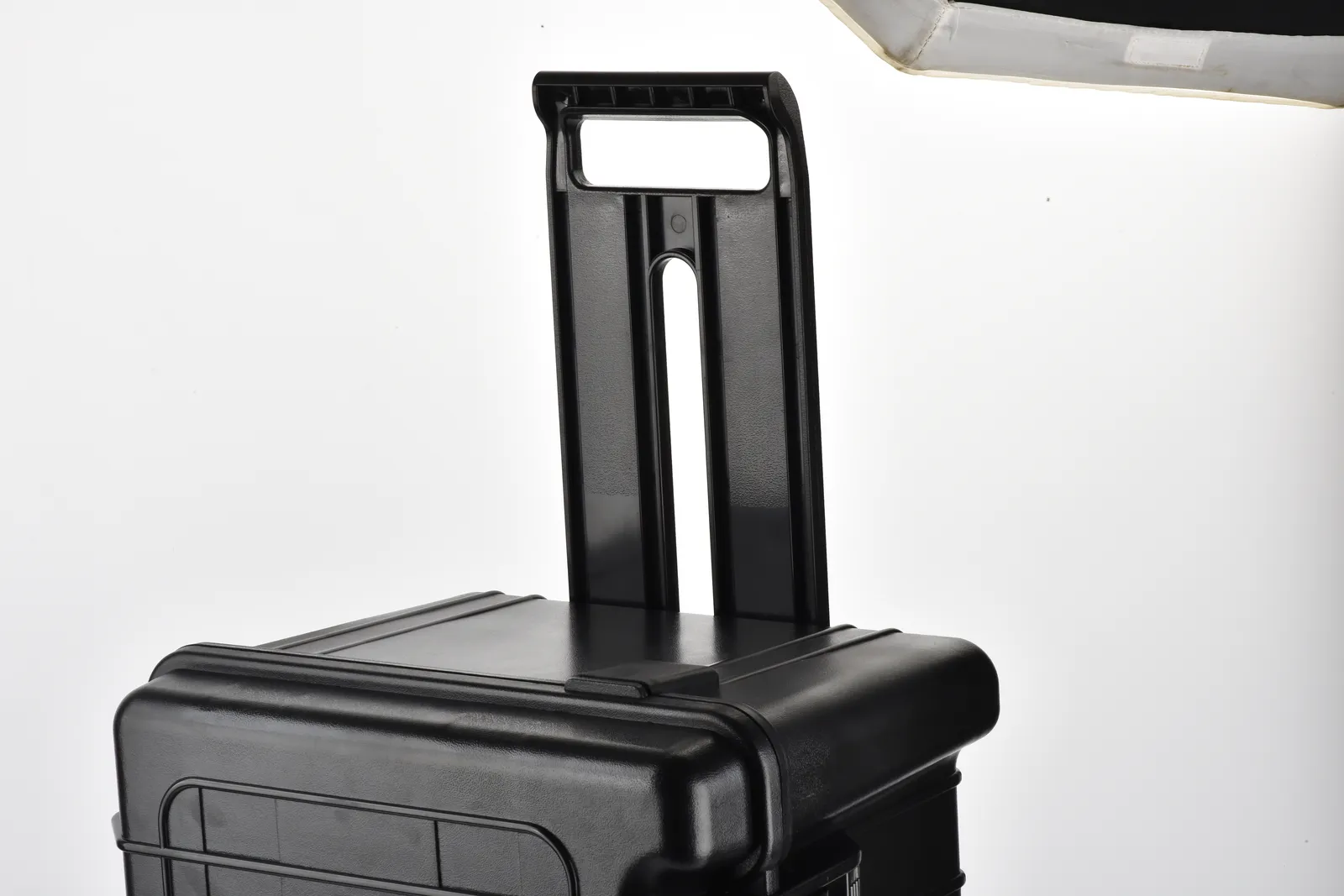 WL6-6232 ABS Wheeled Protective Case