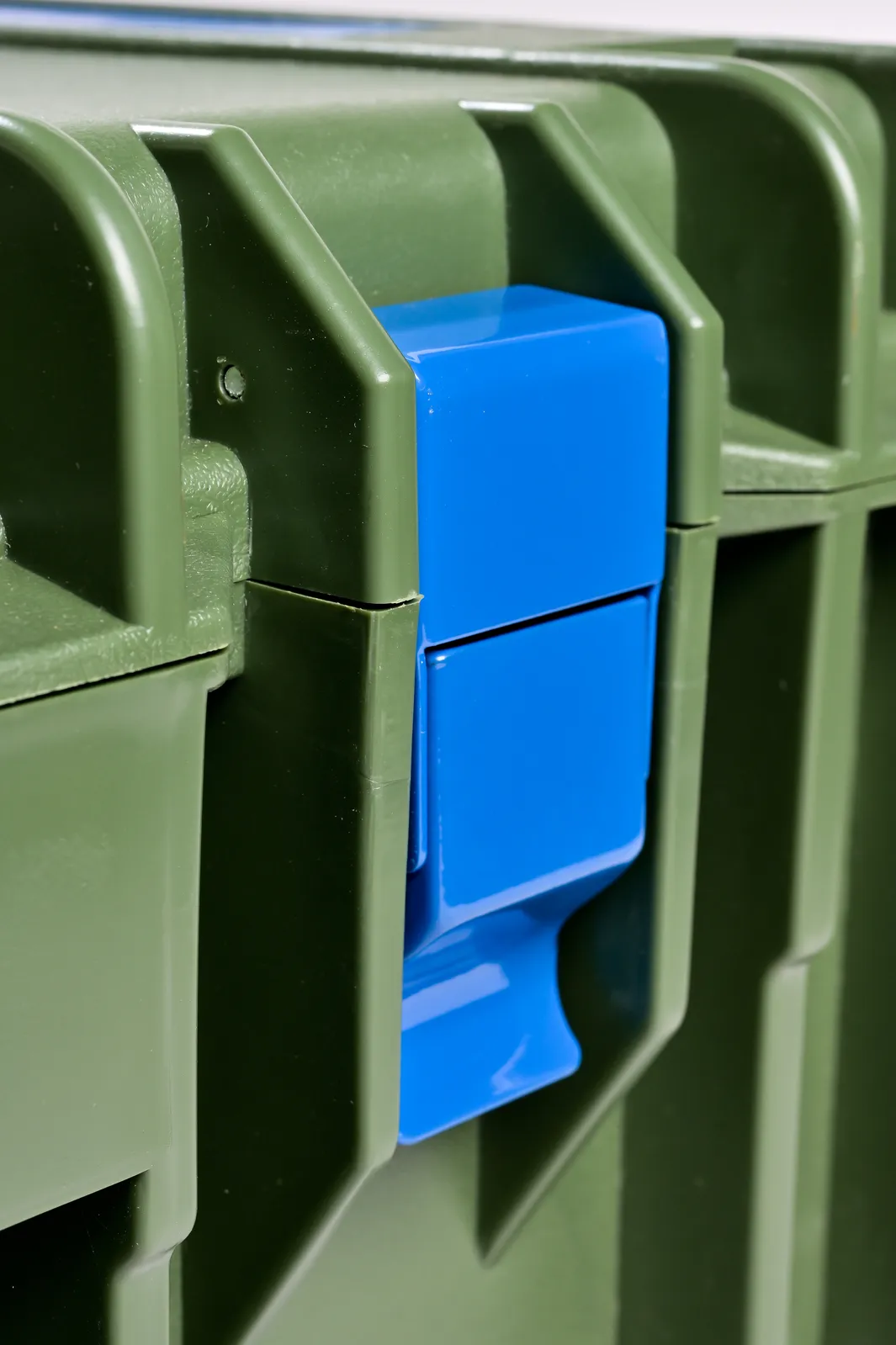 WL8-6027 Engineering PP Wheeled Protective Case