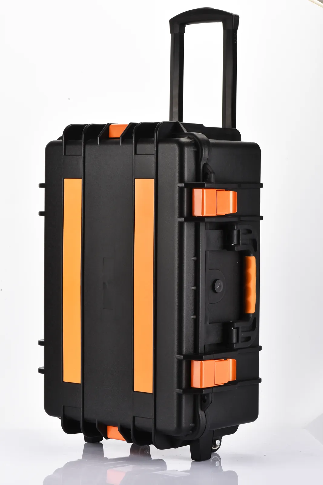 WL8-6027 Engineering PP Wheeled Protective Case