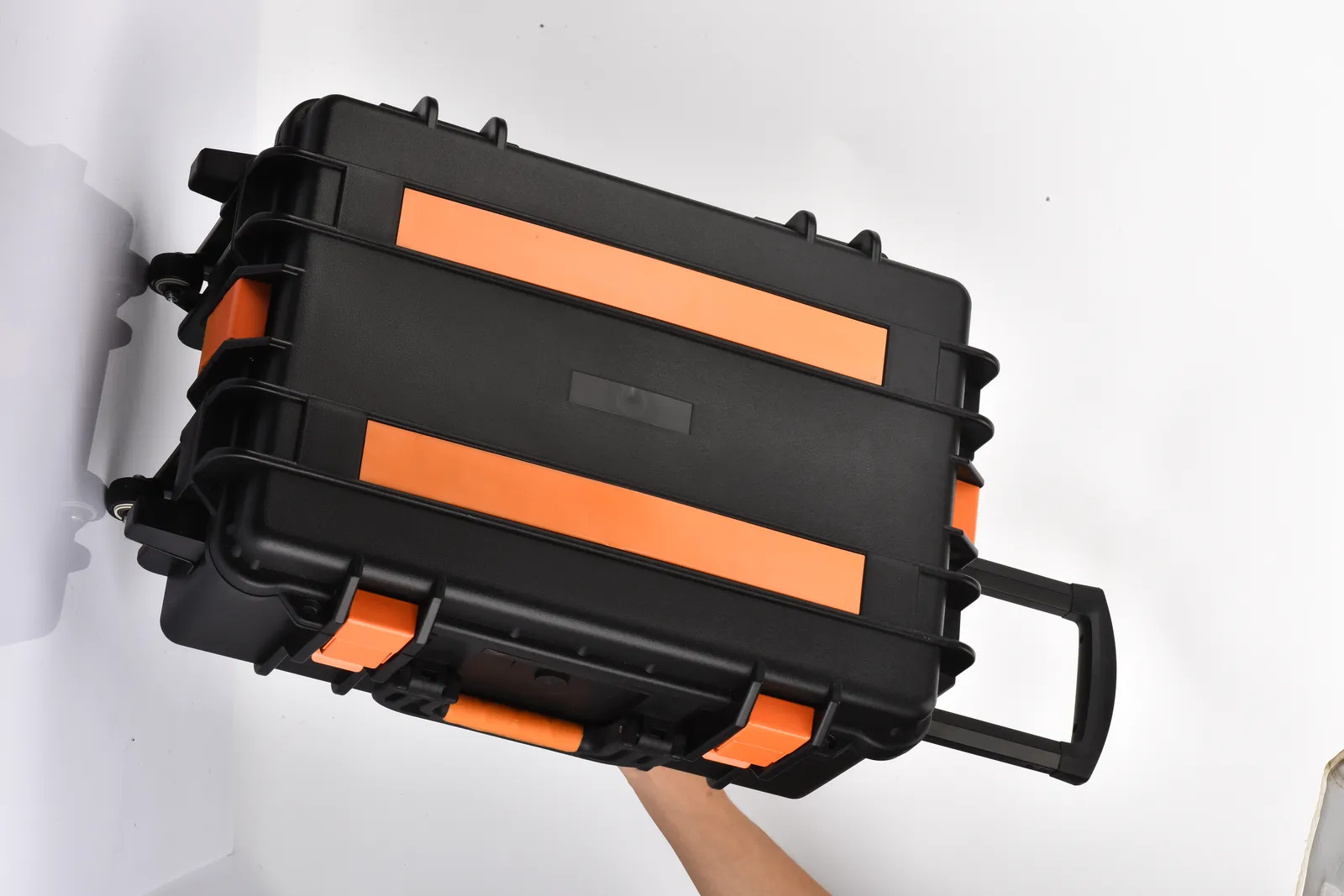 WL8-6027 Engineering PP Wheeled Protective Case