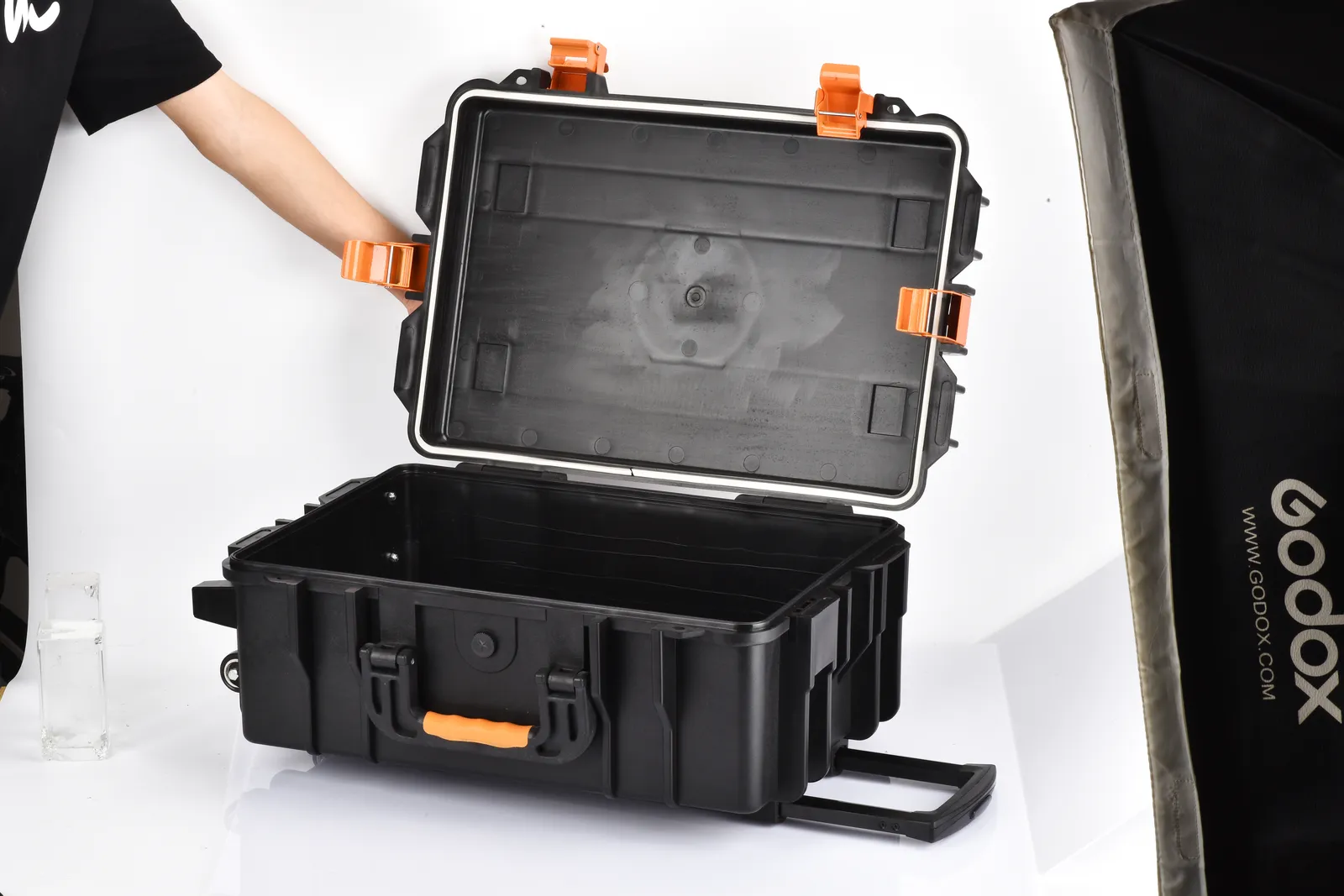 WL8-6027 Engineering PP Wheeled Protective Case
