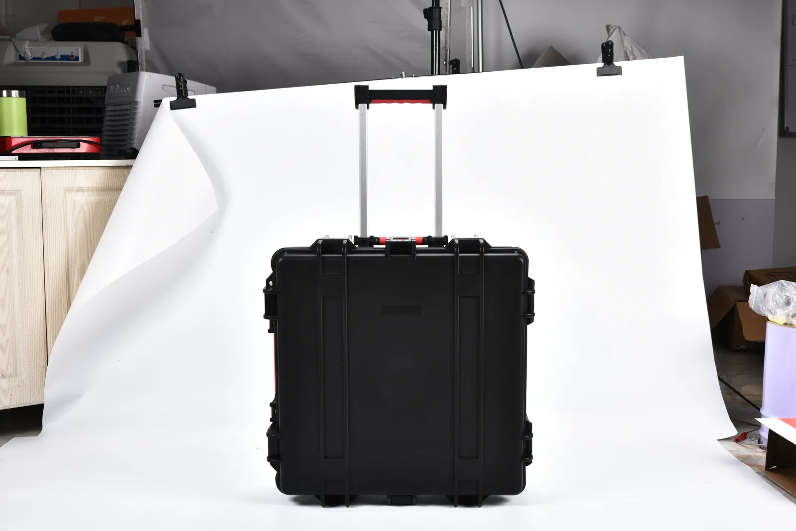 WL8-6127 PP Wheeled Protective Case
