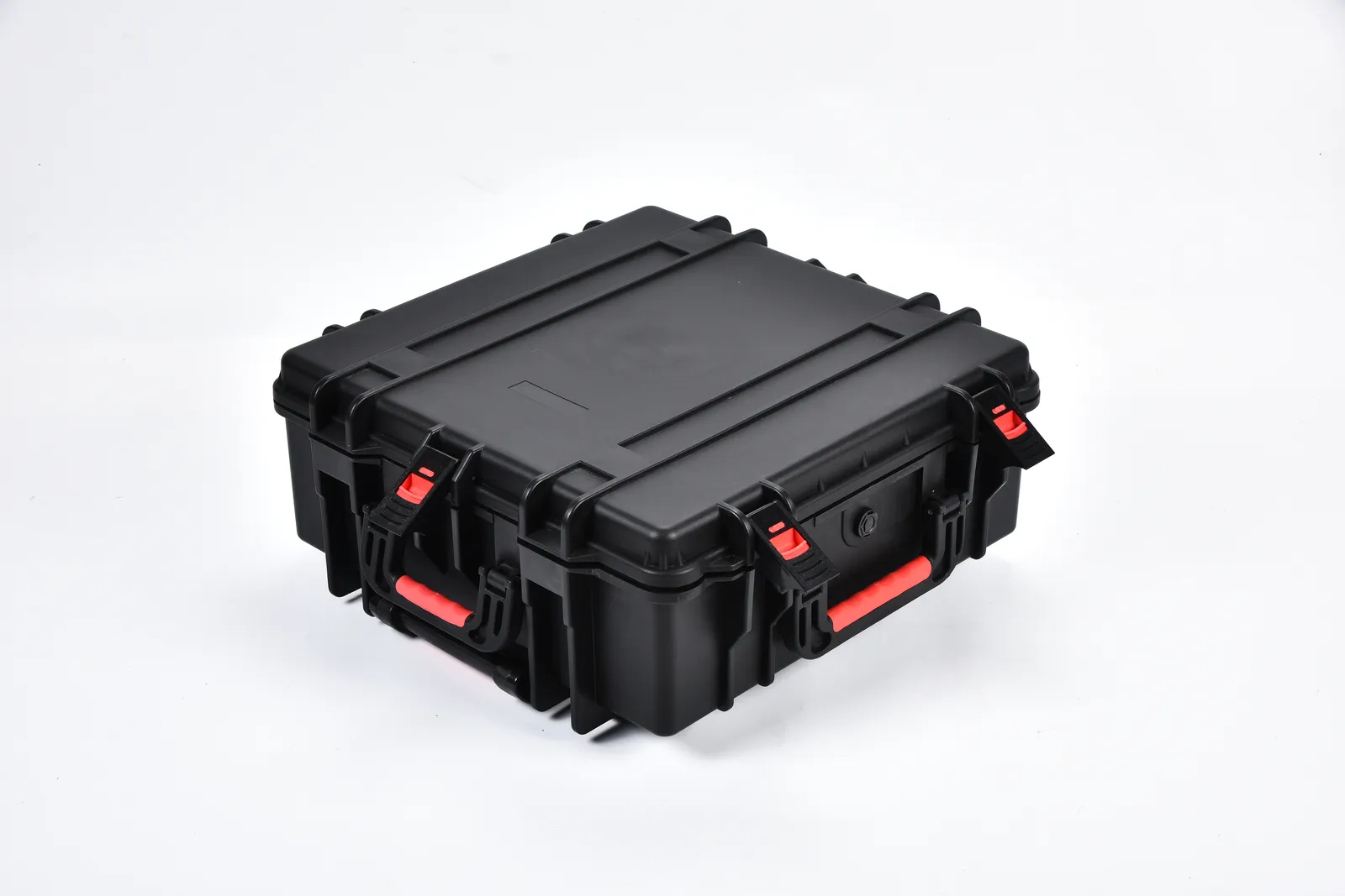 WL8-6127 PP Wheeled Protective Case