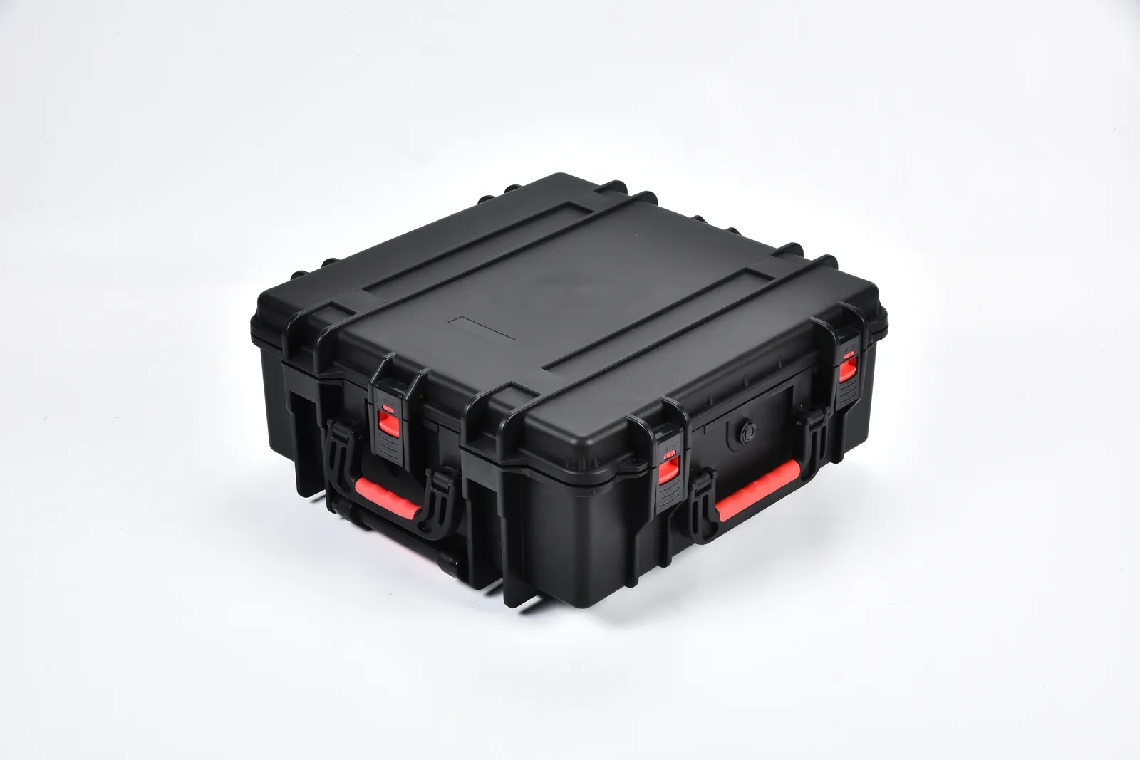 WL8-6127 PP Wheeled Protective Case
