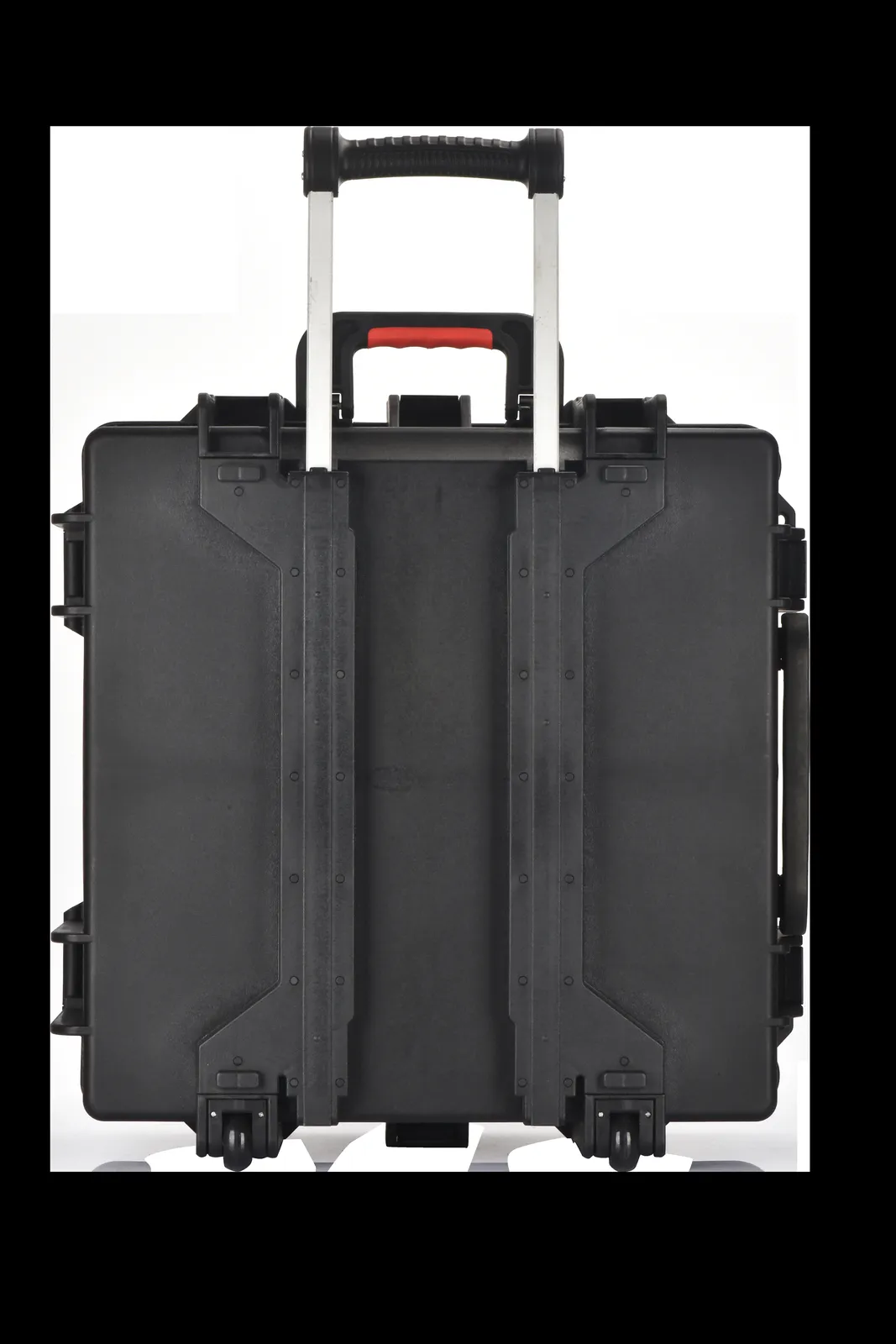 WL8-6127 PP Wheeled Protective Case