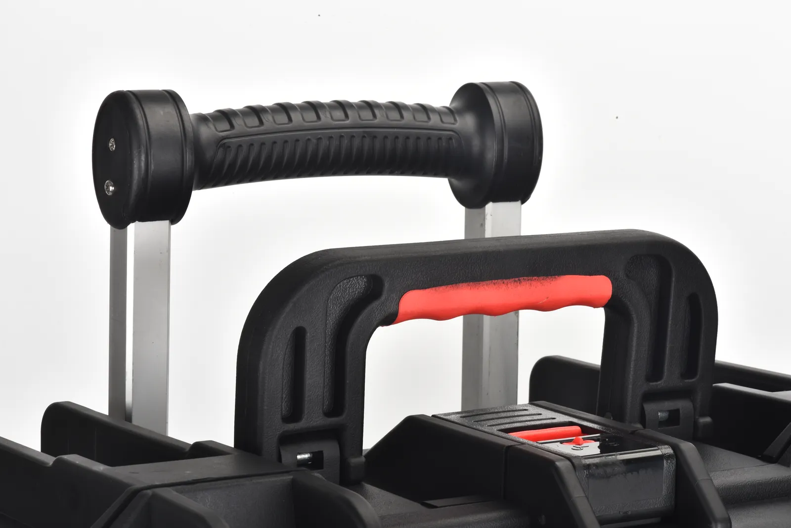 WL8-6127 PP Wheeled Protective Case