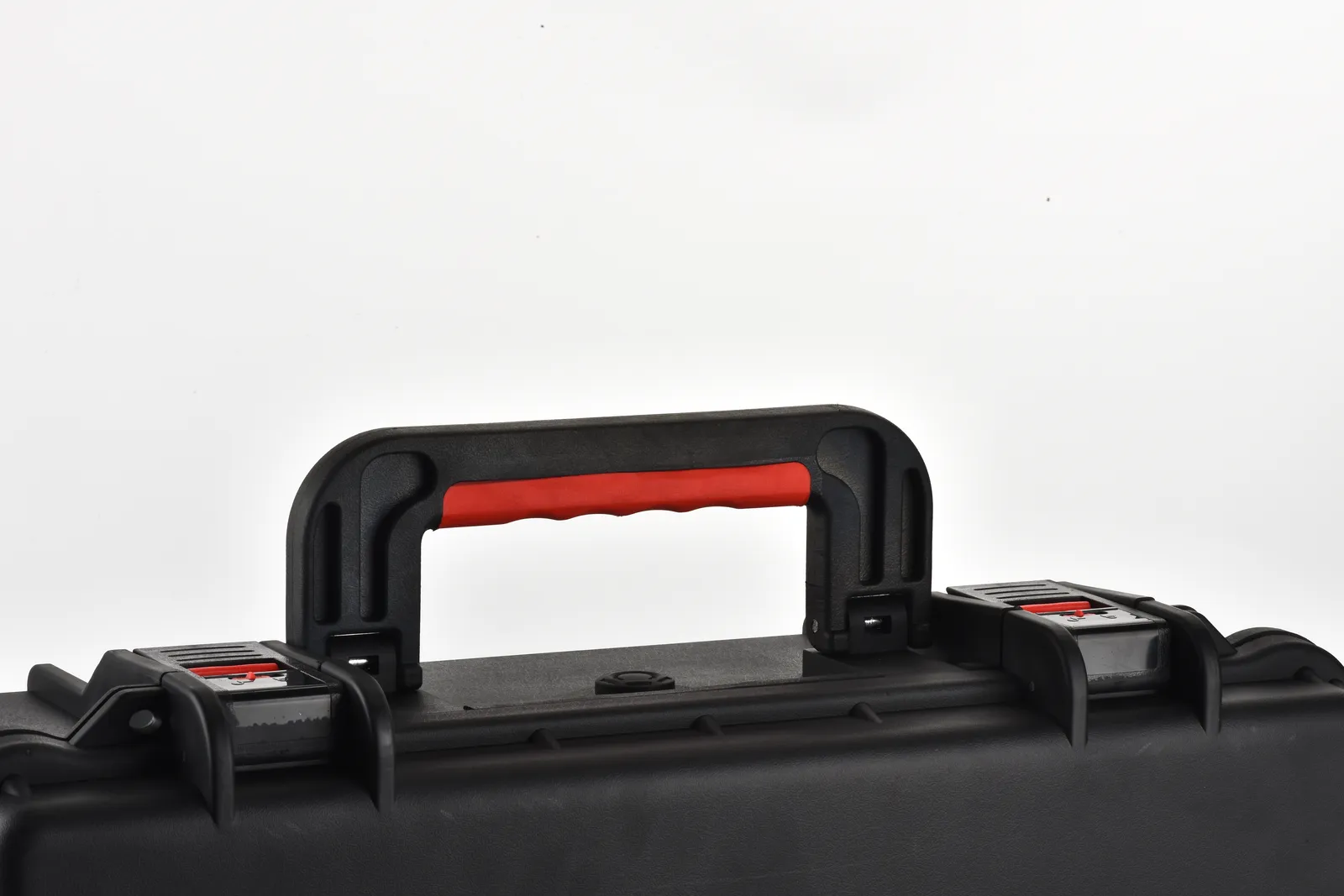 WL8-6127 PP Wheeled Protective Case