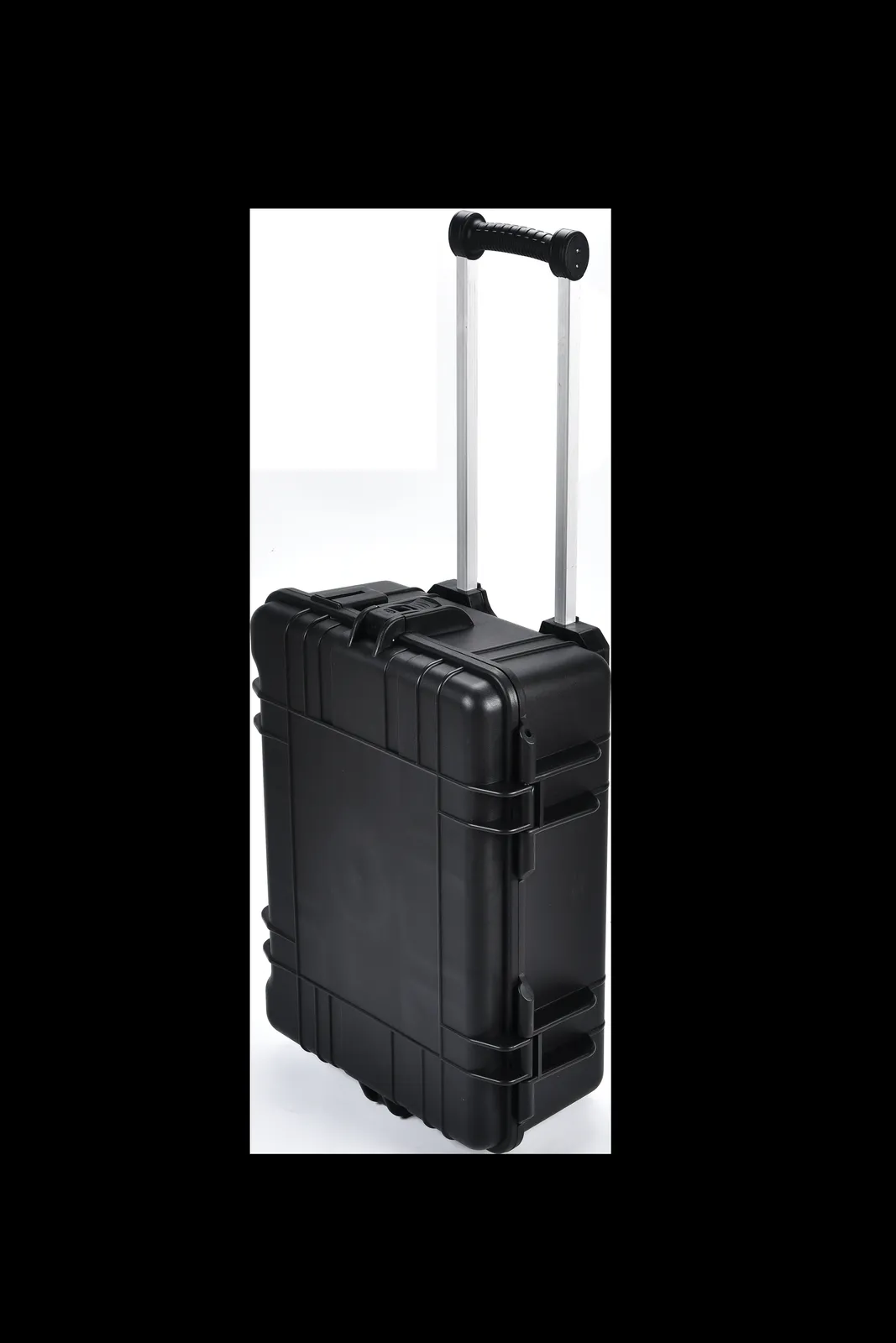 WL8-7227 Engineering PP Wheeled Protective Case