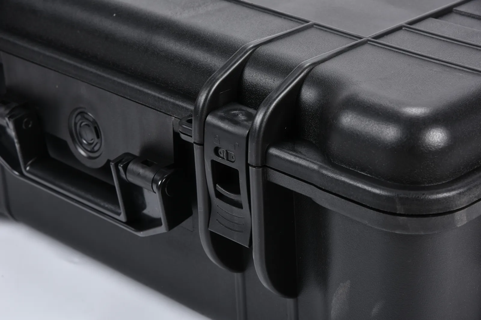 WL8-7227 Engineering PP Wheeled Protective Case