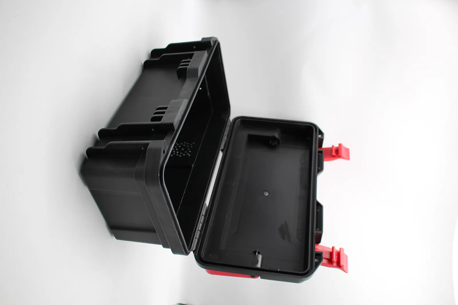 WL9-4318 Engineering PP Hardware Tool Case